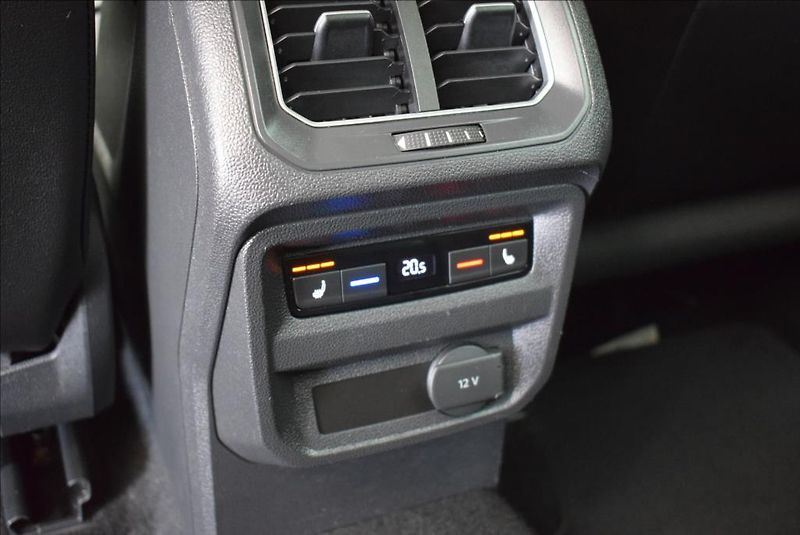 Volkswagen Tiguan 2,0 TDI, DSG,Head Up,Virtual, - fotka 33 z 55