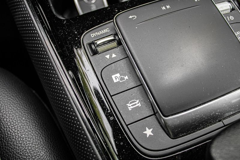 Mercedes-Benz GLB - fotka 27 z 37