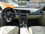 Volvo V60 2,4 D6 AWD Plug-in Hybrid - náhled 11