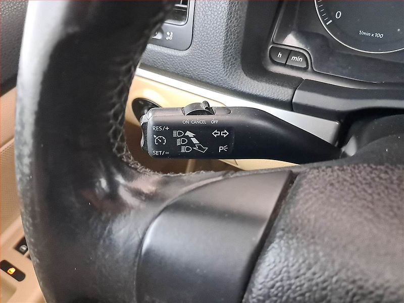 Volkswagen Golf (2008) 2.0 TDI, Serv.kniha, po STK - fotka 18 z 18