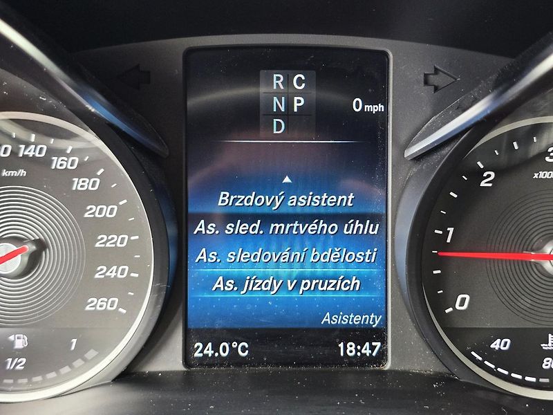 Mercedes-Benz Třídy V V 220d 120kW LONG 6míst ČR DPH - fotka 18 z 50