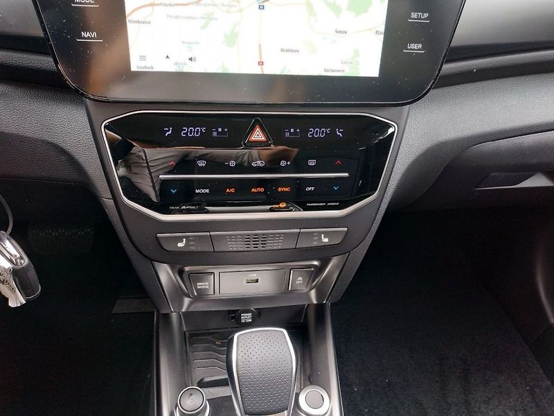 KGM Tivoli 1.5T Style 2WD, AT SKLADEM - fotka 24 z 30