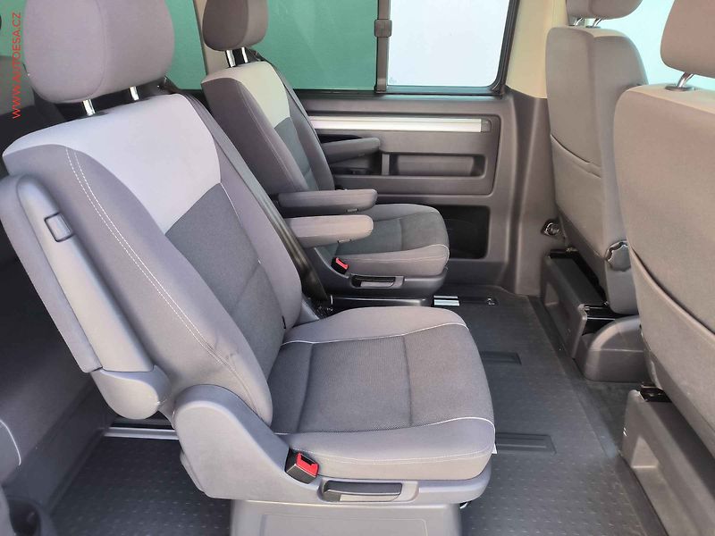 Volkswagen Multivan (2014) 2.0TDi, AC, temp - fotka 11 z 18
