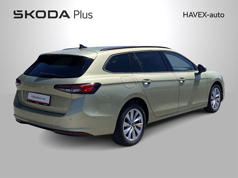 Škoda Superb (2025) Combi iV 1.5 TSI DSG Selection - fotka 2 z 39