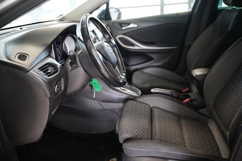 Opel Astra - fotka 10 z 22