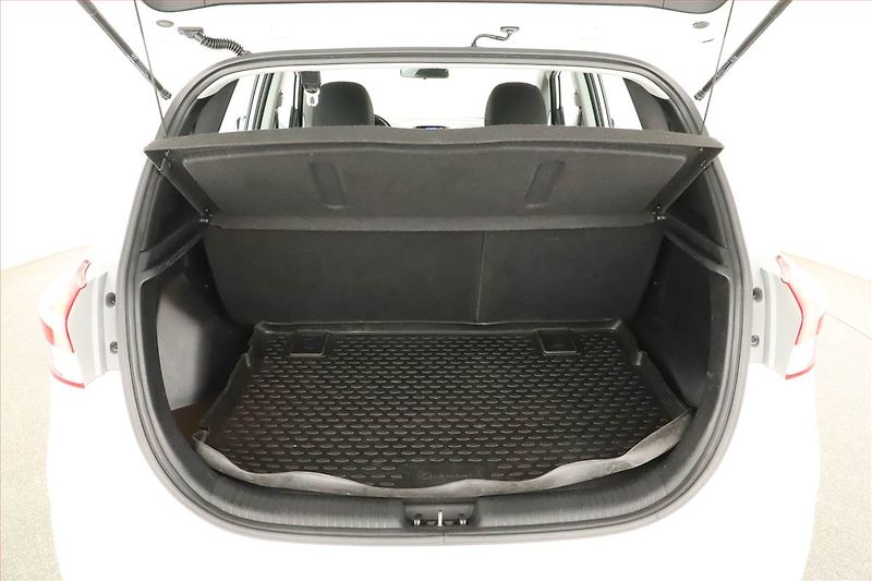 Hyundai ix20 (2019) 1.6 CVVT - fotka 10 z 13