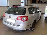 Volkswagen Passat (2008) 1.9TDi, autoAC - náhled 1