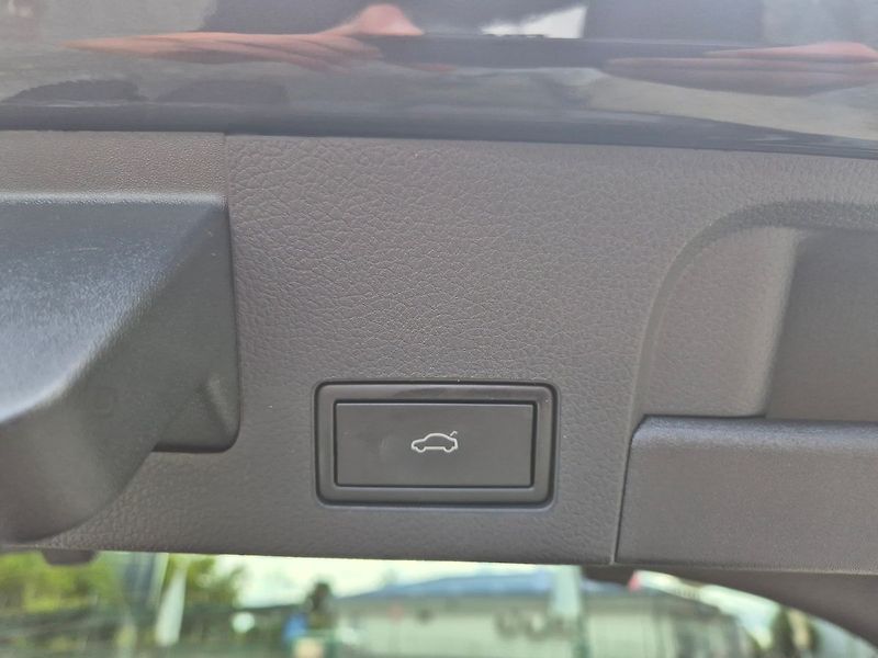 Volkswagen Arteon 2,0 TDI DSG Elegance, CZ, záru - fotka 12 z 33