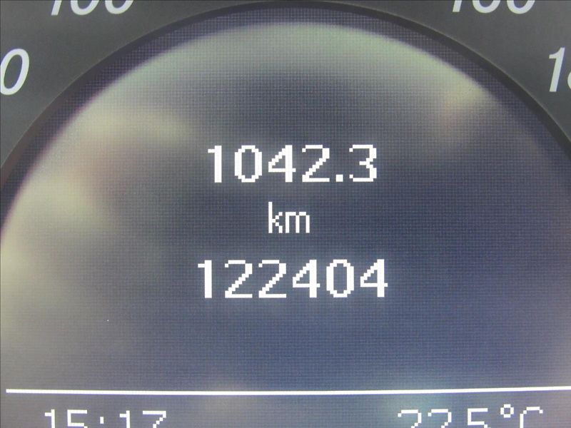 Mercedes-Benz Třídy C 2,5 i C 230 V6 150kW Automat - fotka 14 z 33