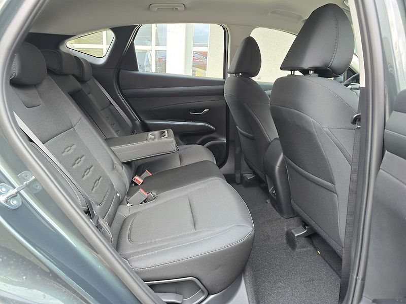 Hyundai Tucson (2026) 1.6 T-GDi MT Smart - fotka 23 z 24