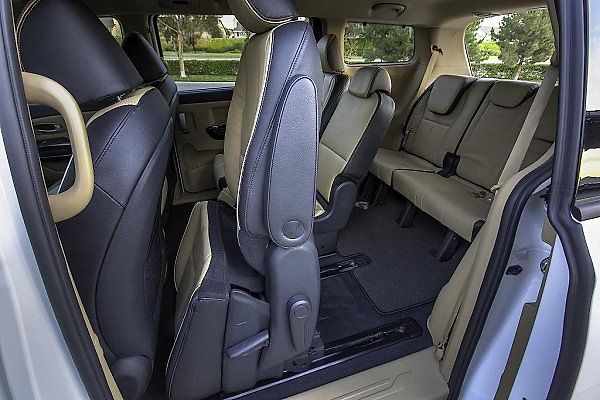 Kia Sedona.