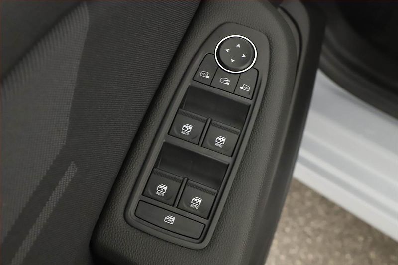 Renault Clio (2025) E-Tech Hybrid, ESPRIT ALPINE - fotka 13 z 16