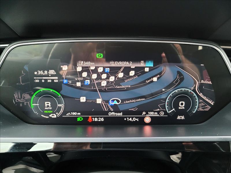 Audi e-tron 0,0 55,95KWH,4x4,SOH 90,6% - fotka 21 z 50