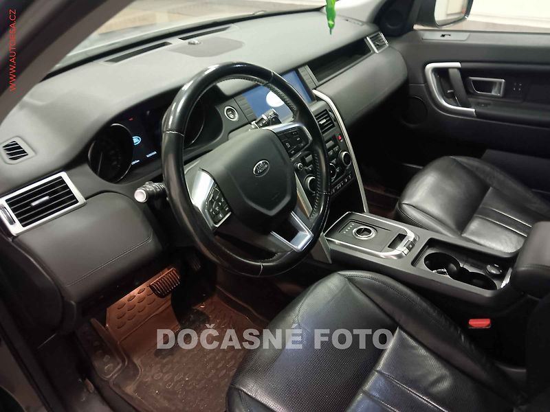 Land Rover Discovery Sport (2017) 2.0TD4 AWD HSE, ČR, AT, navi - fotka 3 z 3