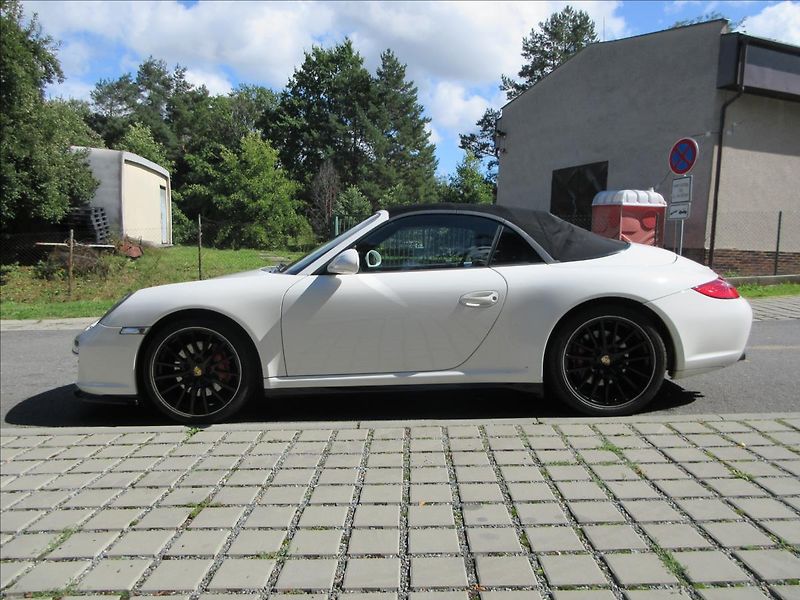 Porsche 911 S4 283Kw, 997,2 Kabrio, PDK, N - fotka 9 z 29