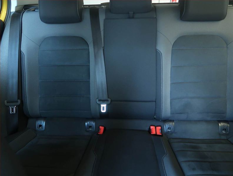 Volkswagen Golf (2019) 1.0 TSI, Tempomat - fotka 10 z 17