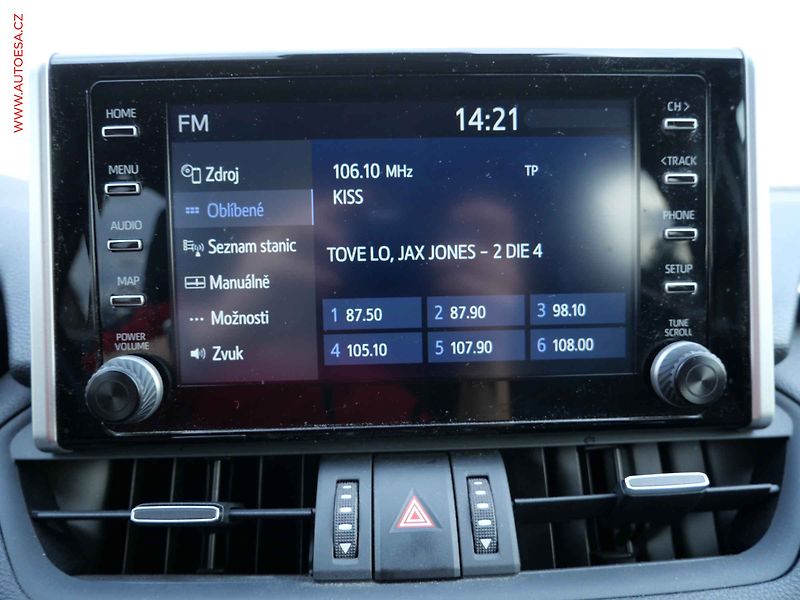 Toyota RAV4 (2020) 2.5HYBRID 4x4, ČR, servis - fotka 18 z 25