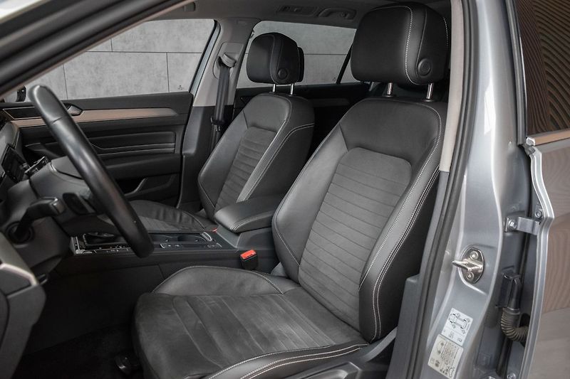 Volkswagen Passat 2.0 TSI Elegance*DSG*ACC*DPH - fotka 10 z 43