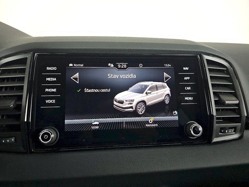 Škoda Karoq (2025) 2.0TSi 4X4 140kW SPORTLINE TAŽ - fotka 18 z 34