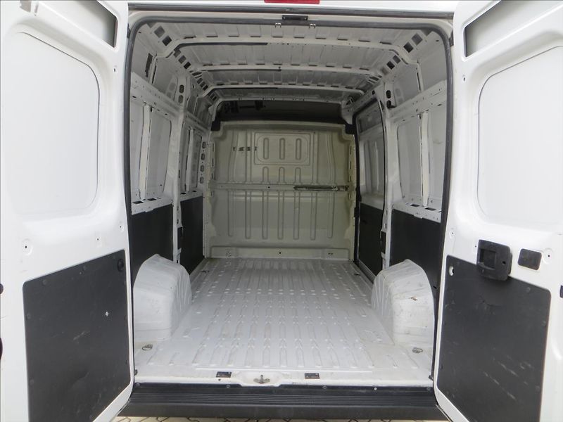 Peugeot Boxer 2,2 BHDI 3300 L2H2 Act. ČR - fotka 7 z 19