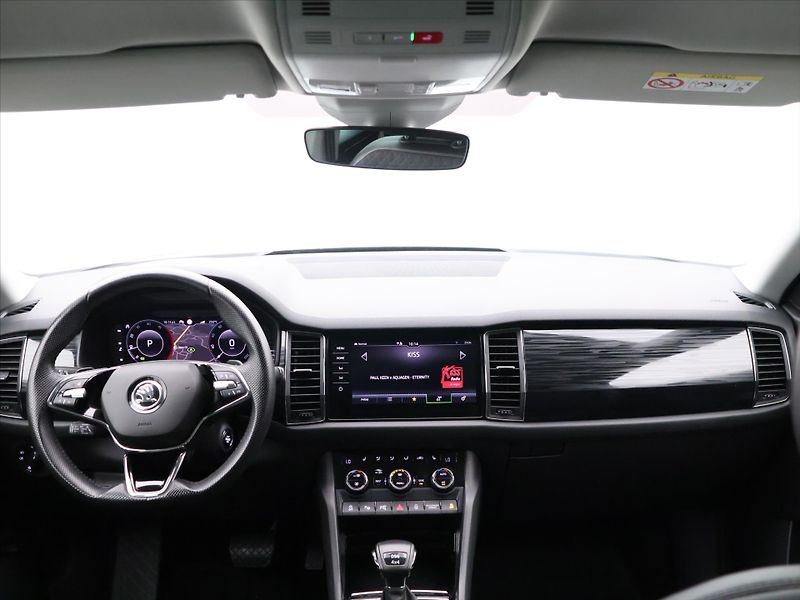 Škoda Kodiaq 2,0 TDI 147kW DSG Style 4x4 CZ - fotka 27 z 34