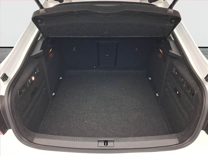 Škoda Superb (2017) Style 2.0 TDI, Automat - fotka 13 z 20