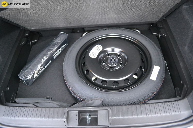 Renault Captur techno E-Tech full hybrid 145 - fotka 19 z 58