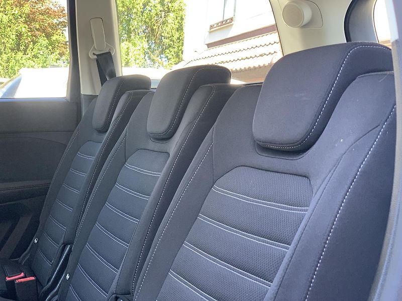 Ford Galaxy 2.0TDCi AUTOMAT  7MÍST  TAŽNÉ - fotka 32 z 54