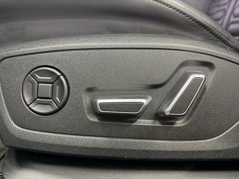 Audi RS 6 PERFORMANCE FULL, KARBON, BLAC - fotka 31 z 38