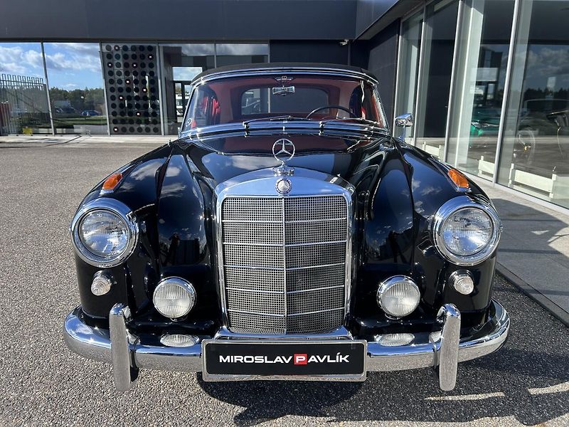 Mercedes-Benz Ostatní 220 S PONTON CABRIOLET - fotka 2 z 28