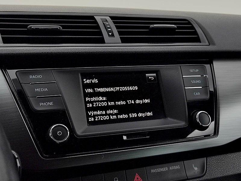 Škoda Fabia (2015) Style Plus 1,2 Tsi 81 Kw DSG - fotka 10 z 32