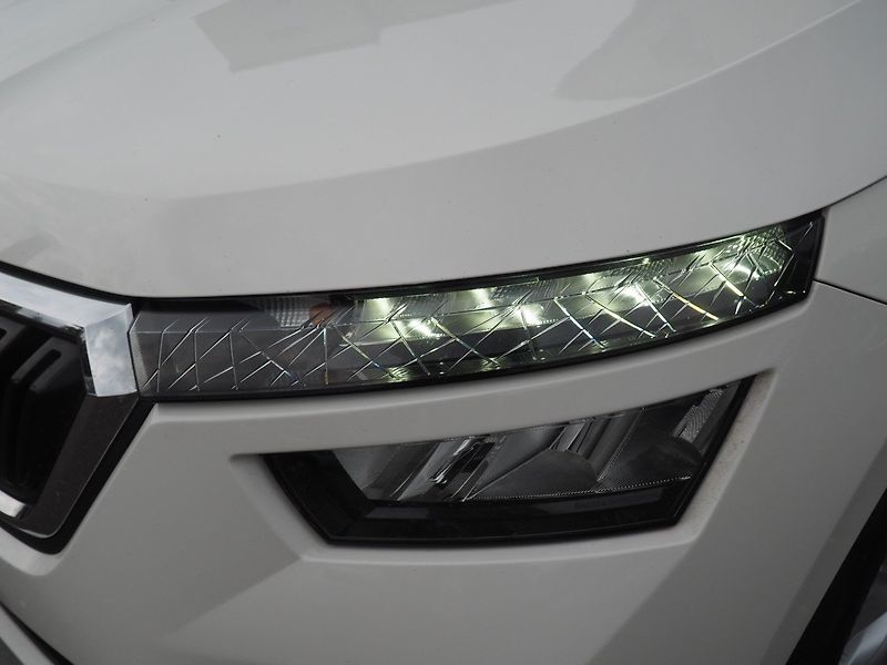 Škoda Kamiq (2022) 1.0 TSi, 81 kW, AT - fotka 7 z 32