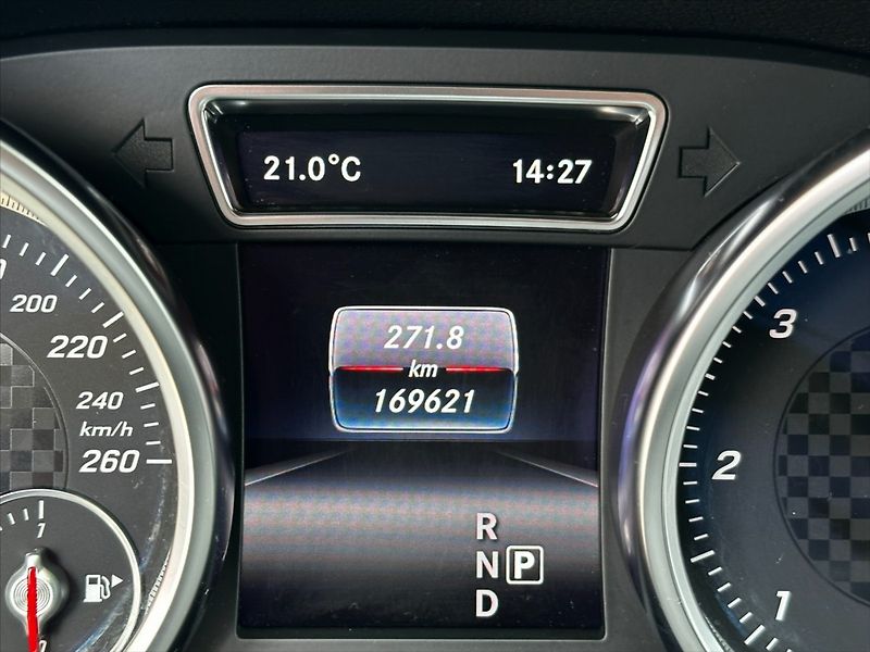 Mercedes-Benz GLE 3,0 kupé-350CDI REZERVACE!! - fotka 24 z 47