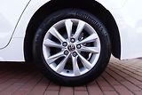 Toyota Corolla 2.0HSD e-CVT Comfort Tech - náhled 8