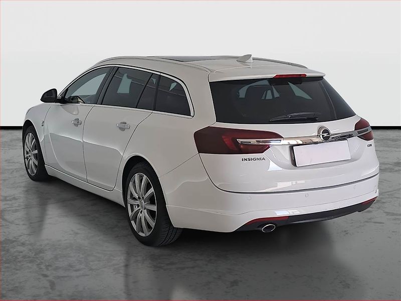Opel Insignia (2016) 2.0 CDTI, Automat, Navi - fotka 4 z 17