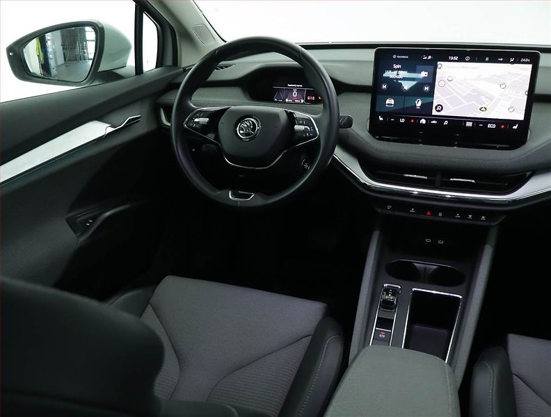 Škoda Enyaq (2023) 60 (62 kWh) - fotka 7 z 17
