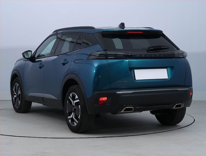 Peugeot 2008 (2025) Allure 1.2 PureTech - fotka 4 z 18
