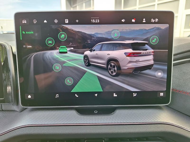 Škoda Kodiaq (2026) RS 2.0 TSI 4x4 195 kW 7Míst - fotka 16 z 31