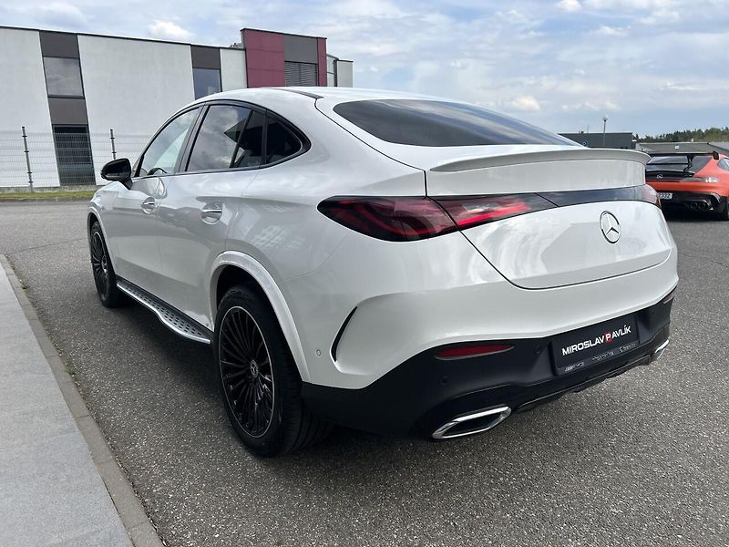 Mercedes-Benz GLC 200d 4MATIC kupé AMG - fotka 7 z 28