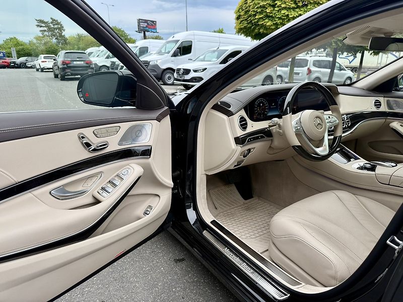 Mercedes-Benz Třídy S (2018) 560 4MATIC LONG - fotka 26 z 55
