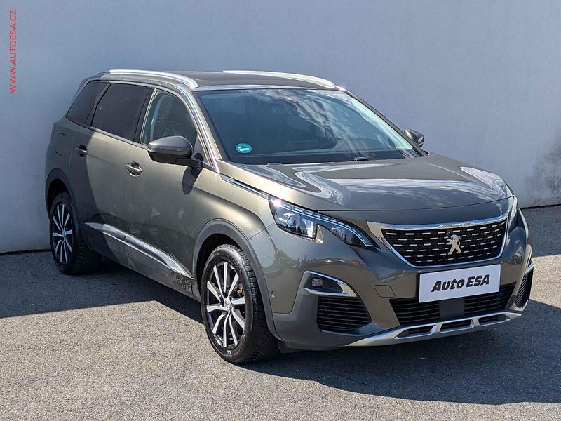 Peugeot 5008 (2017) 1.2PT, servis.kniha - fotografie inzerátu