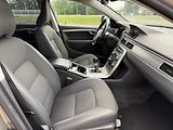 Volvo XC70 2.4 D4 4X4 MANUAL SERVISKA - náhled 30