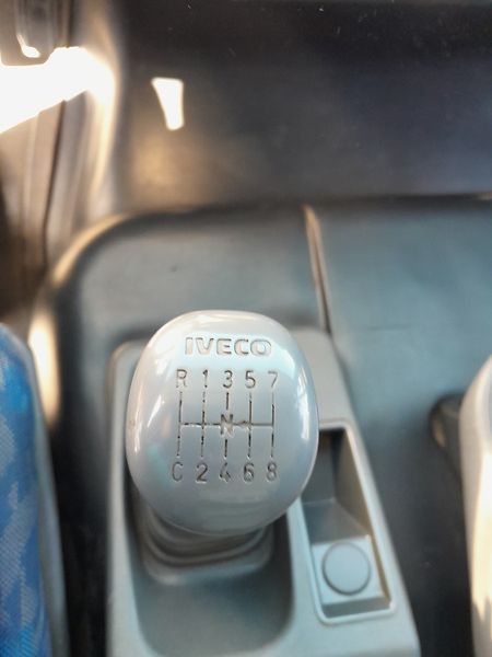 Iveco ML 80 E 17 plošina - fotka 18 z 37
