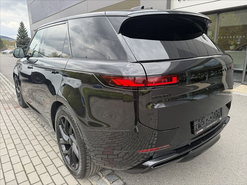 Land Rover Range Rover Sport (2026) 3,0 DYNAMIC SE D250 - fotka 10 z 40