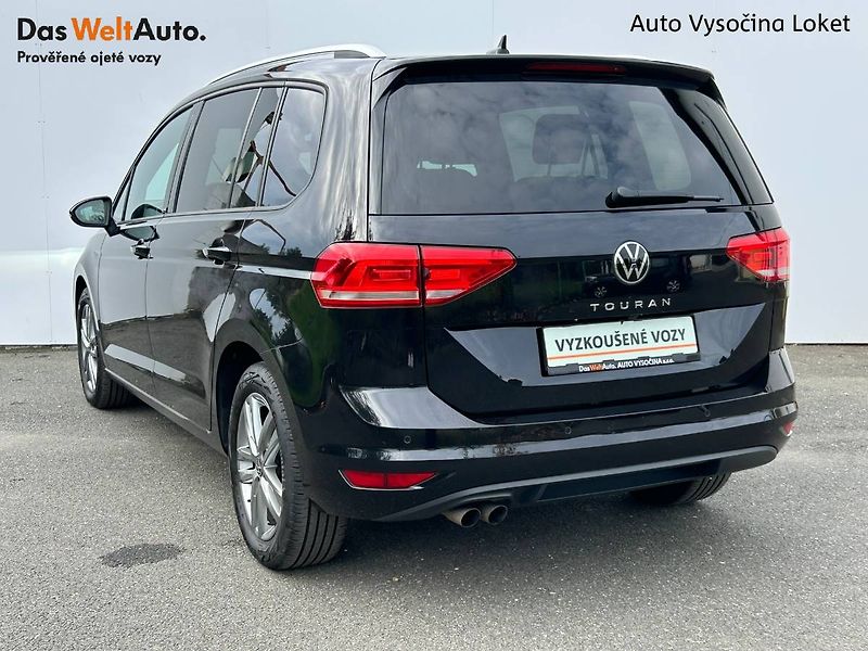 Volkswagen Touran (2023) 2.0 TDI 110kW DSG  Webasto LED - fotka 27 z 32