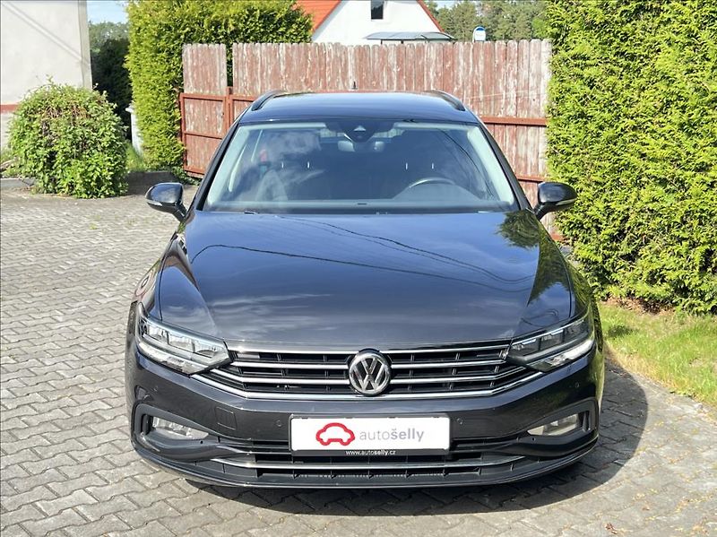Volkswagen Passat 2,0 TDi Bussines DSG záruka - fotka 9 z 31