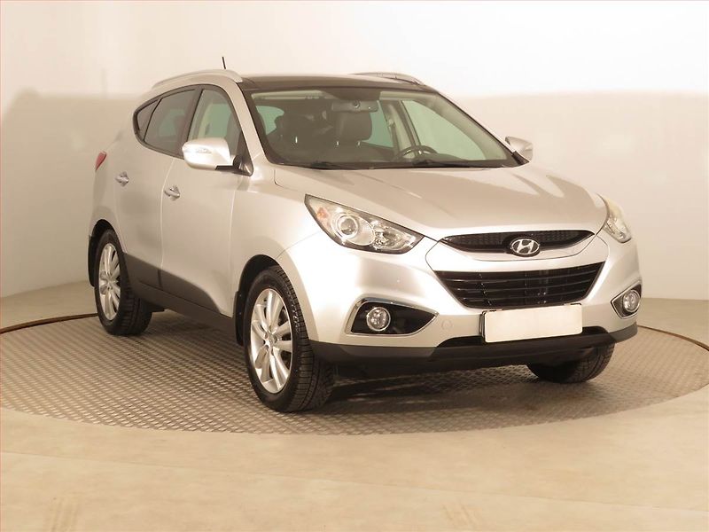 Hyundai ix35 (2014) 2.0 CRDi, 4X4, Navi, Tempomat - fotografie inzerátu