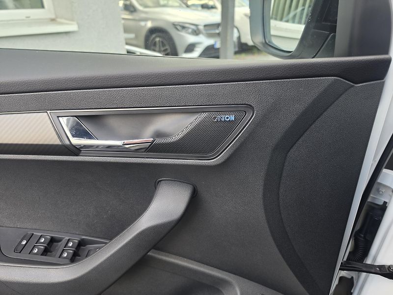 Škoda Karoq 2.0 TDI DSG Sport Line  - fotka 21 z 21