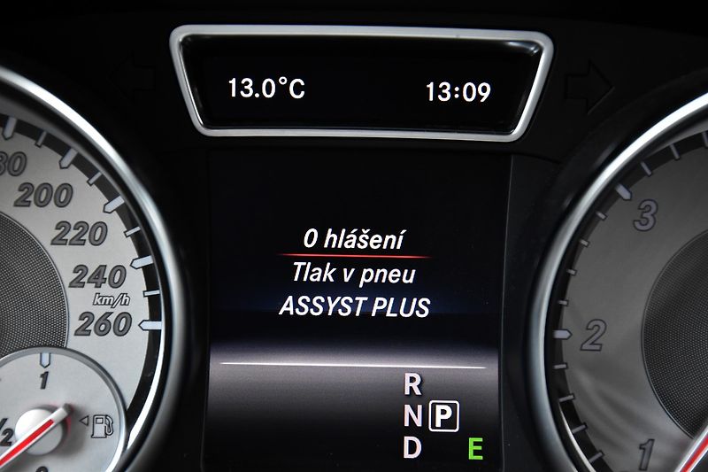 Mercedes-Benz CLA 200 CDi A/T,XENON,NAVI,KAMERA - fotka 24 z 50