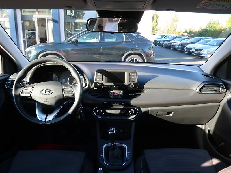 Hyundai i30 1,0 T-GDi,88kW,NovéČR,Serv.kn. - fotka 16 z 28